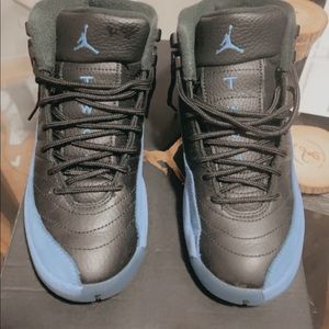 Royal blue black boys size